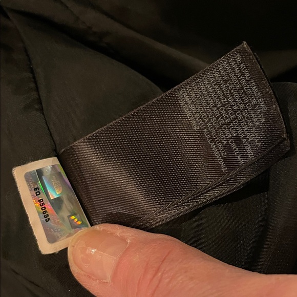 The North Face Quilted Black Vest - Picture 4 of 4